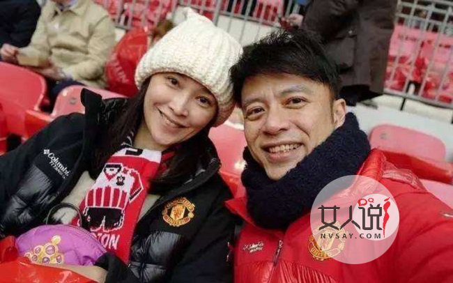 李克勤一家合照 卢淑仪为爱隐退值不值看她的脸就知道了